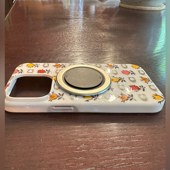 Coach iPhone case - Picture 4 of 4